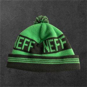 Neff Classic Logo Green/Black Pom Cuffed Beanie